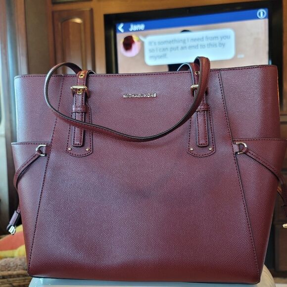 Michael Kors Tote  - Picture 1 of 7